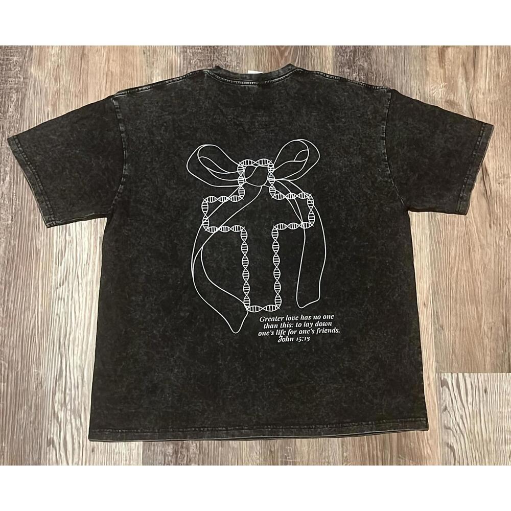 E#680-L-cotton 100%, super soft, super comfy, graphic tee